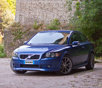 VOLVO C30